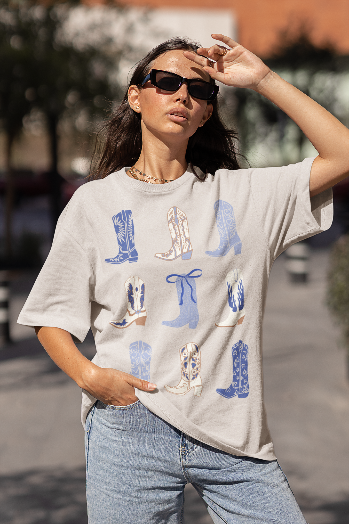 COWBOY BOOTS TEE